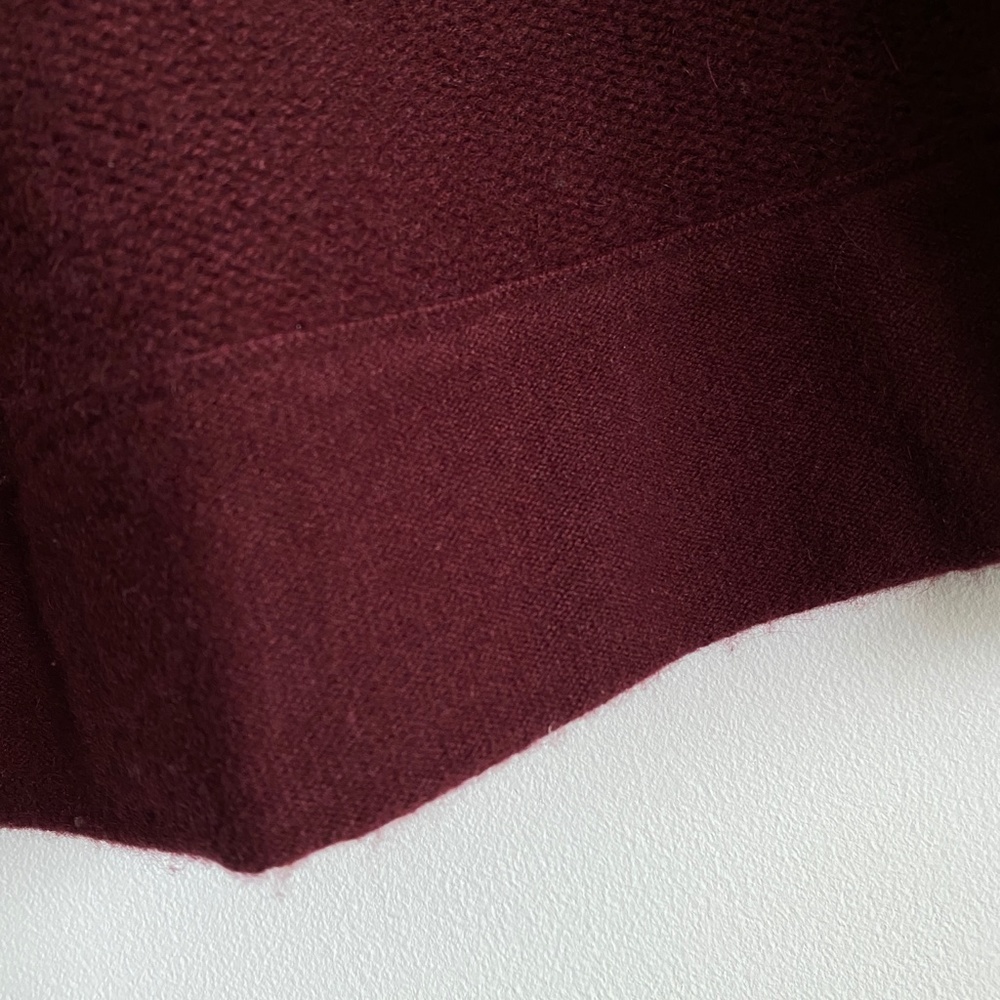 360 100% CASHMERE New $445 Boatneck Sweater Wine S - Picture 6 of 7